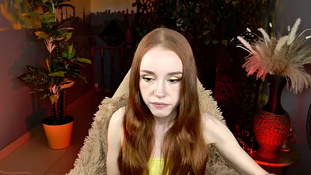 Snapshot of MilaSiren chatting on May 8, 2026, 5:11 am MilaSiren online show from May 8, 2026, 5:11 am