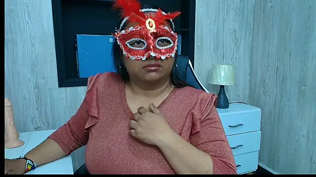 Rachell Carter online show from June 19, 2026, 4:40 am