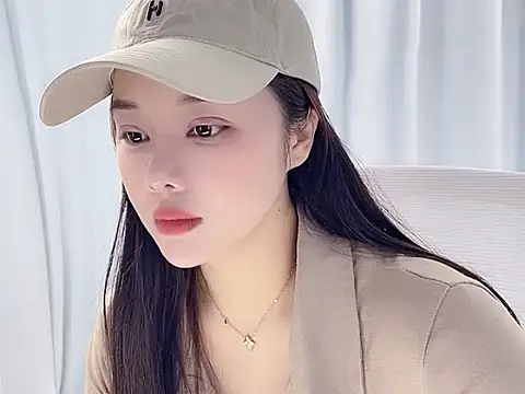Qingqing19 online show from May 16, 2026, 1:59 am