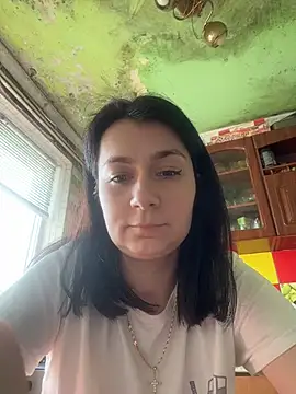 MissElya online show from May 8, 2026, 1:04 pm