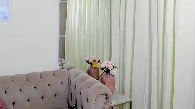 Melody vixxenx online show from May 28, 2026, 10:48 pm