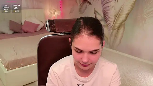 Snapshot of Sindell_cryell chatting on July 21, 2026, 7:37 pm Sindell cryell online show from July 21, 2026, 7:37 pm