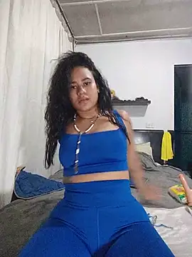 AntonellaMonroew online show from June 27, 2026, 7:03 am