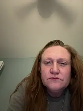 Kellilyn10 online show from May 23, 2026, 6:34 am