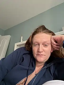 Kellilyn10 online show from May 20, 2026, 2:14 pm