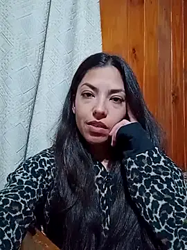 CasiTuya online show from May 8, 2026, 2:37 am