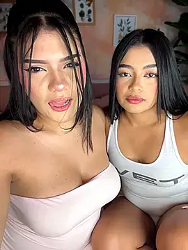 PippiCharmXXX online show from August 1, 2026, 5:27 am