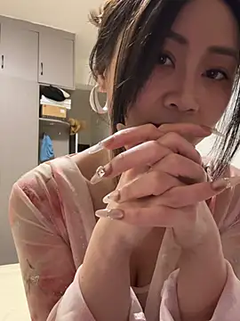 Snapshot of huihui_520 chatting on June 12, 2026, 6:33 am huihui 520 online show from June 12, 2026, 6:33 am