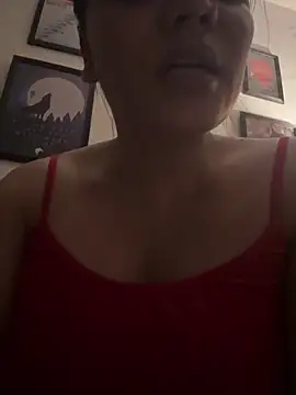 Snapshot of Leena_singh chatting on May 21, 2026, 2:47 pm Leena singh online show from May 21, 2026, 2:47 pm