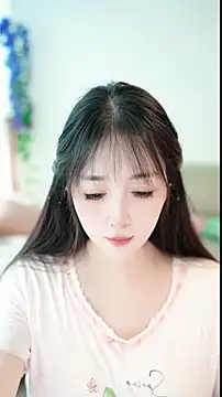 Snapshot of singer-wenwan chatting on May 17, 2026, 5:51 am singer-wenwan online show from May 17, 2026, 5:51 am