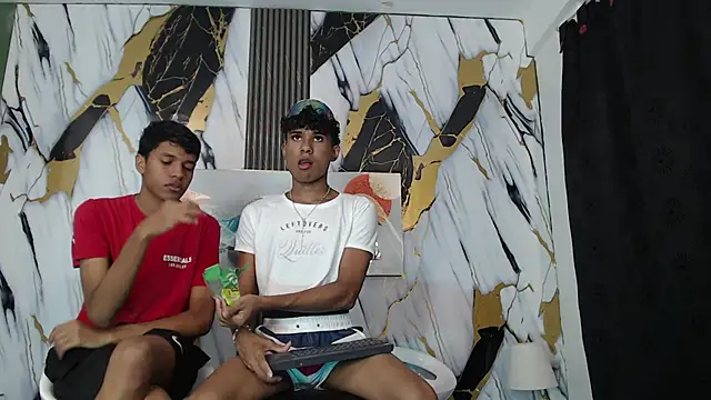 Snapshot of BOUL_GUYS chatting on June 9, 2026, 1:17 am BOUL GUYS online show from June 9, 2026, 1:17 am