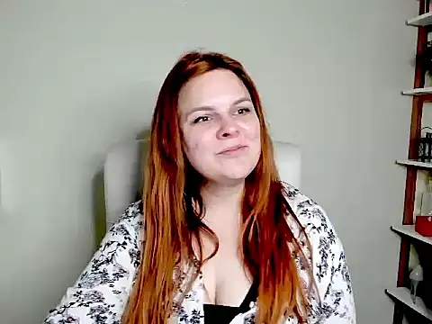 GingerKitten1 online show from June 18, 2026, 5:28 am