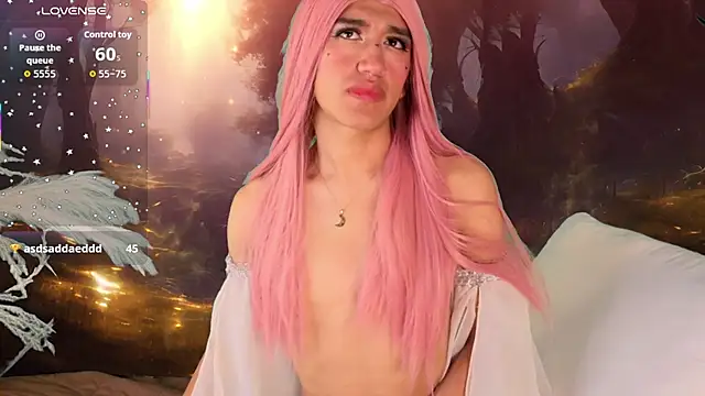 Luna Sissy  online show from July 9, 2026, 9:54 am