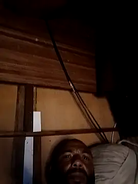 Snapshot of Camodick chatting on February 2, 2026, 11:37 pm Camodick online show from February 2, 2026, 11:37 pm