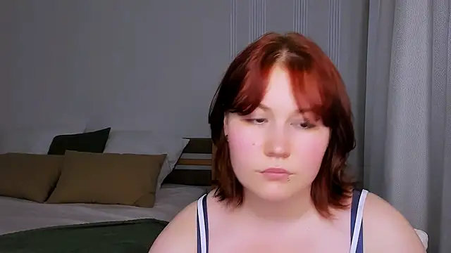 MiaLacrice online show from May 23, 2026, 11:31 am