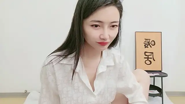 woxiangjinjin030 online show from May 17, 2026, 7:30 am