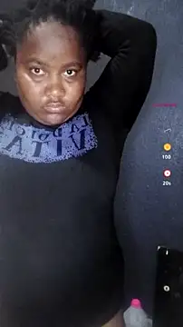 ChubbyMidgetxxx19 online show from July 31, 2026, 11:20 am