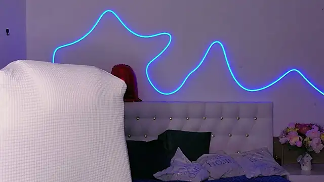 Snapshot of MaddiePerez chatting on June 29, 2026, 1:12 am MaddiePerez online show from June 29, 2026, 1:12 am