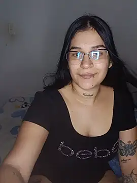 Snapshot of MamiRica25 chatting on June 30, 2026, 12:54 am MamiRica25 online show from June 30, 2026, 12:54 am