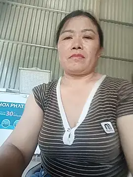 -Lytina- online show from June 7, 2026, 3:34 am