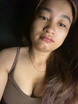 Snapshot of Cute-Sexyy chatting on July 15, 2026, 9:33 pm Cute-Sexyy online show from July 15, 2026, 9:33 pm