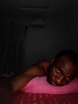 Snapshot of Iyke740 chatting on May 28, 2026, 4:20 am Iyke740 online show from May 28, 2026, 4:20 am