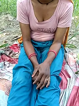 Snapshot of genny-girls chatting on June 2, 2026, 2:44 am genny-girls online show from June 2, 2026, 2:44 am