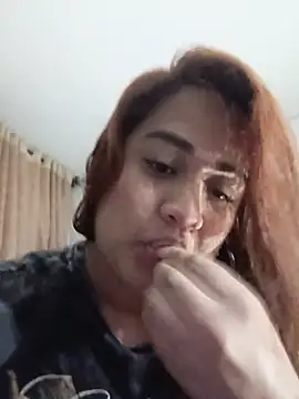 AriaGomez  online show from May 25, 2026, 11:36 pm