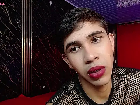 joshua saenz  online show from May 28, 2026, 7:42 pm