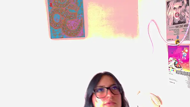 Snapshot of lana_rouse_ chatting on May 22, 2026, 8:40 pm lana rouse online show from May 22, 2026, 8:40 pm