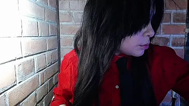 Snapshot of DarkRoseUwU chatting on July 10, 2026, 9:37 pm DarkRoseUwU online show from July 10, 2026, 9:37 pm