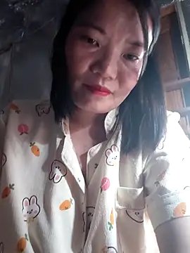 Snapshot of -Trici- chatting on June 2, 2026, 4:07 pm -Trici- online show from June 2, 2026, 4:07 pm