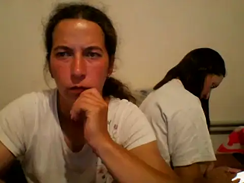 Snapshot of DanicaFey chatting on July 16, 2026, 6:49 pm DanicaFey online show from July 16, 2026, 6:49 pm