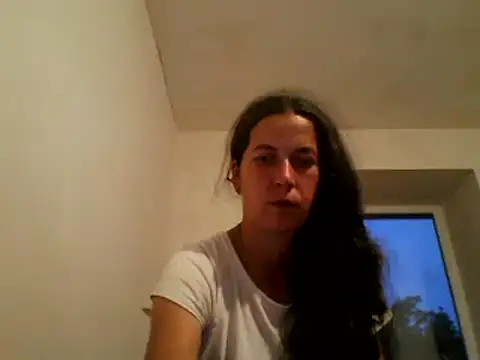 Snapshot of DanicaFey chatting on July 4, 2026, 6:23 pm DanicaFey online show from July 4, 2026, 6:23 pm