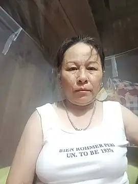 girl cute69 online show from July 25, 2026, 3:07 pm