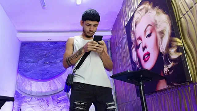 Sexy Boy203 online show from May 29, 2026, 7:42 pm