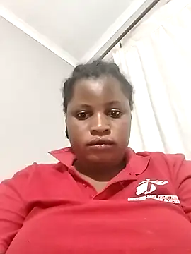 Snapshot of JuicyHoney_01 chatting on July 5, 2026, 8:48 pm JuicyHoney 01 online show from July 5, 2026, 8:48 pm