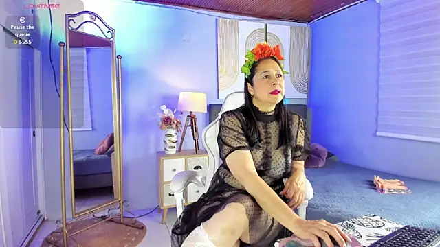 Bella milff  online show from May 30, 2026, 7:19 pm