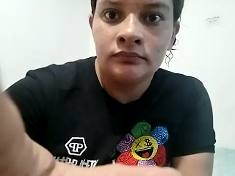 Snapshot of Mara_lopez21 chatting on May 17, 2026, 2:39 pm Mara lopez21 online show from May 17, 2026, 2:39 pm