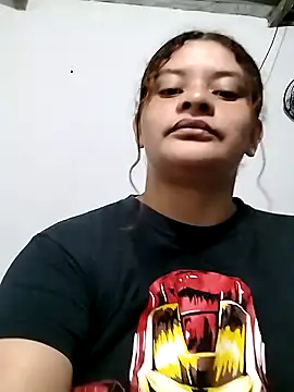 Snapshot of Mara_lopez21 chatting on May 21, 2026, 10:45 am Mara lopez21 online show from May 21, 2026, 10:45 am