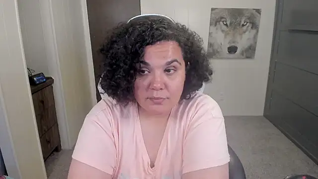 Snapshot of SweetPuertoRicanBliss chatting on June 16, 2026, 6:41 pm SweetPuertoRicanBliss online show from June 16, 2026, 6:41 pm