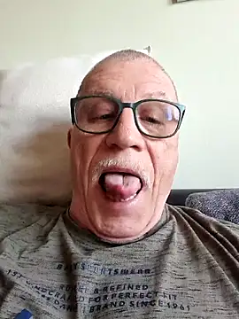 Snapshot of NextAct92 chatting on May 30, 2026, 4:12 pm NextAct92 online show from May 30, 2026, 4:12 pm