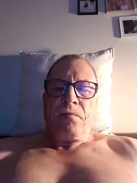 Snapshot of NextAct92 chatting on May 16, 2026, 8:41 pm NextAct92 online show from May 16, 2026, 8:41 pm