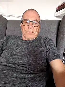 Snapshot of NextAct92 chatting on June 4, 2026, 10:20 am NextAct92 online show from June 4, 2026, 10:20 am
