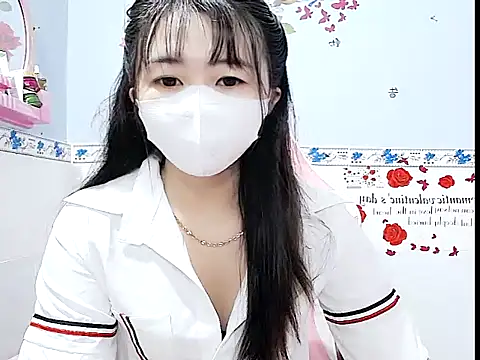 Emilysexy cut online show from May 28, 2026, 3:58 am