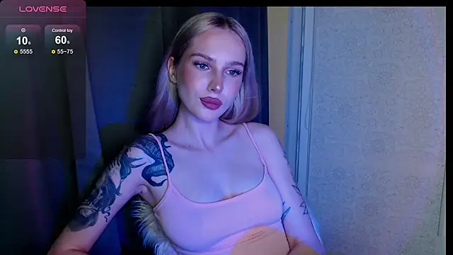 MichelleVelour online show from July 7, 2026, 5:16 pm