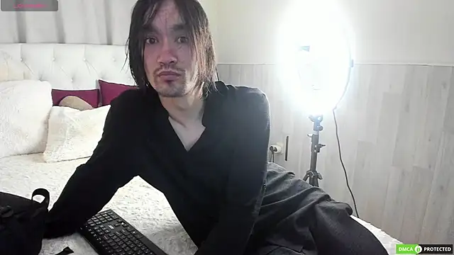 CalvinChapman online show from July 10, 2026, 3:06 am
