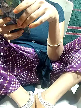 telugu modal divya12345 online show from May 10, 2026, 4:53 pm