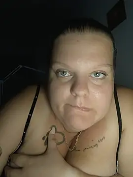 BadMommyyyyy online show from July 15, 2026, 7:48 am