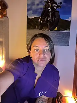 Adele Grey0202 online show from May 28, 2026, 3:36 am